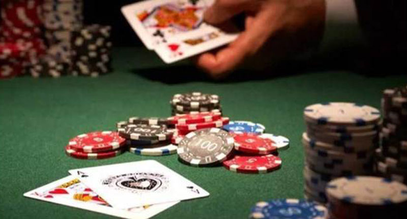 德州扑克平台：专业赛事，高手云集(图2)